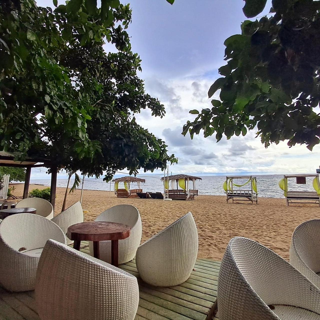 Brazaville Beach Resort Hinoba-an Eksteriør bilde